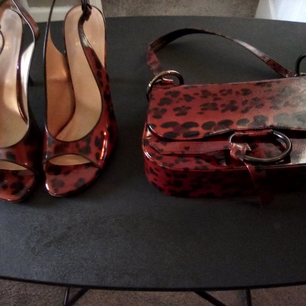 Stuart Weitzman Peep Toe Pump and Hand Bag Set